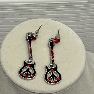 Hard Rock Cafe Dangly Guitar Earrings